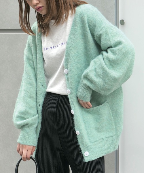 CORNERS（コーナーズ）の「モヘアライクビックカーディガン（カーディガン/ボレロ・レディース・ブラック/サックスブルー/アイボリー/グリーン・M）」の4枚目の写真