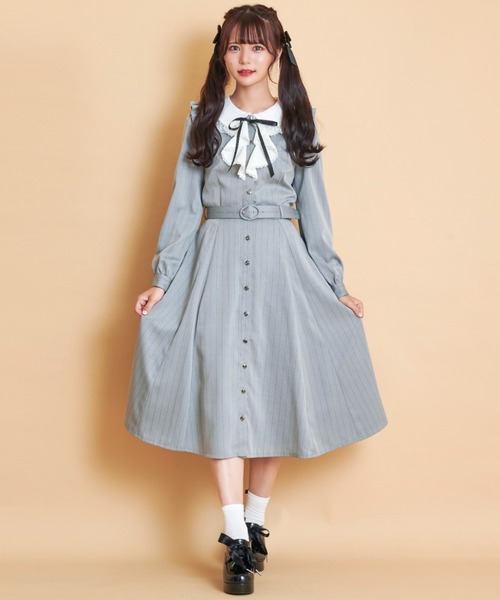 Secret Honey(シークレットハニー)の「ヨークフリルラッフルミディ丈ワンピース(ワンピース・レディース・ブラック/グレー・MEDIUM)」の13枚目の写真