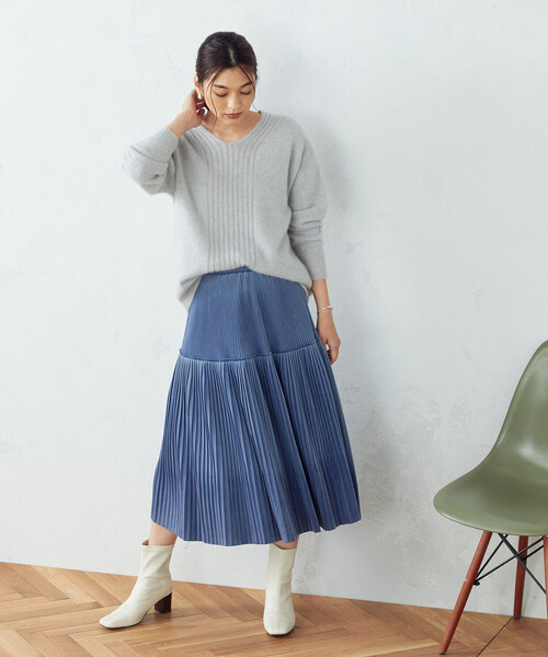 COMME CA ISM（コムサイズム）の「ベロア　プリーツスカート（スカート・レディース・ブラック/ブラウン/グレイッシュベージュ/ブルー・SMALL/MEDIUM/LARGE）」の20枚目の写真