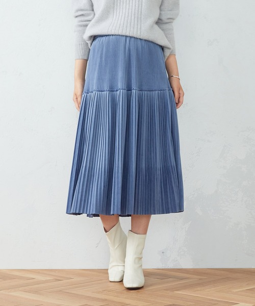 COMME CA ISM（コムサイズム）の「ベロア　プリーツスカート（スカート・レディース・ブラック/ブラウン/グレイッシュベージュ/ブルー・SMALL/MEDIUM/LARGE）」の9枚目の写真