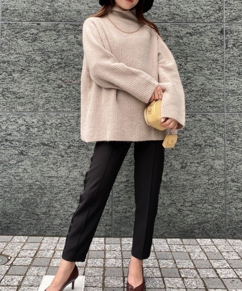 EIMY ISTOIRE（エイミーイストワール）の「モヘアタートルニットプルオーバー（ニット/セーター・レディース・ベージュ/ブラウン/ホワイト/ピンク・FREE）」の8枚目の写真