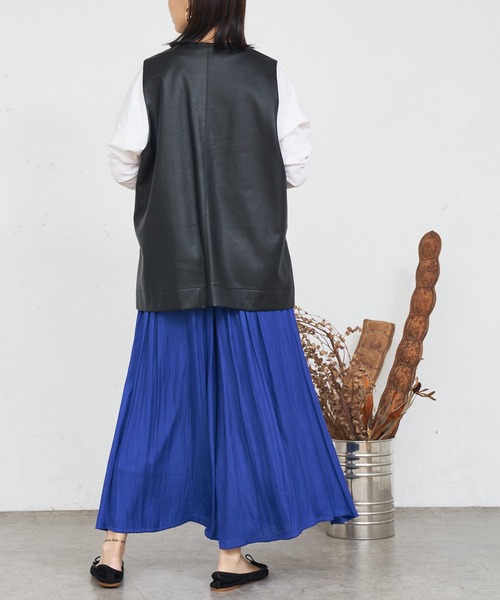 BONbazaar（ボンバザール）の「【通年使えるロングセラーアイテム】ギャザーガウチョパンツ（その他パンツ・レディース・ブルー/チャコールグレー/パープル・FREE）」の13枚目の写真