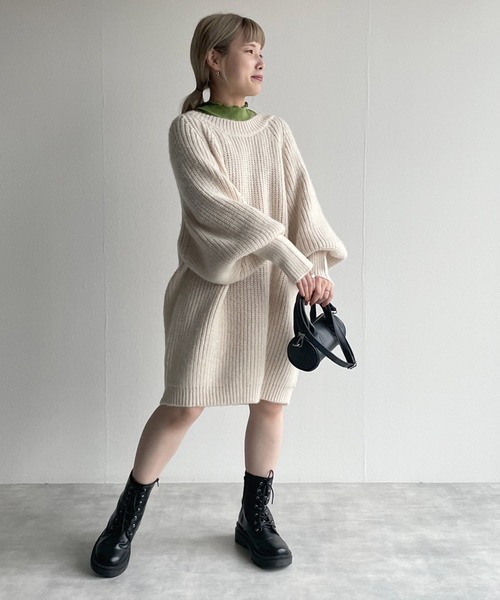 w closet（ダブルクローゼット）の「ランダムテレコハイネックプルオーバー（Tシャツ/カットソー・レディース・ブラック/オフホワイト/ライム・FREE）」の5枚目の写真