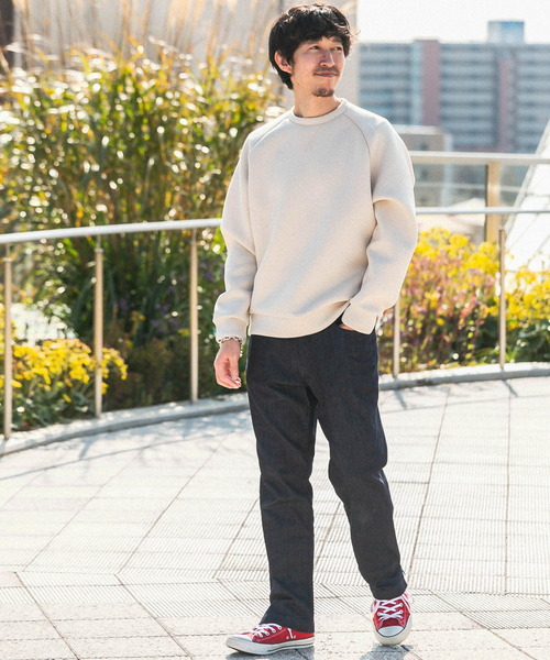 ITEMS URBANRESEARCH（アイテムズ アーバンリサーチ）の「ダンボール ラグランクルーネック（スウェット・メンズ・ブラウン/ベージュ/グレー/ブラック・LARGE/MEDIUM）」の7枚目の写真