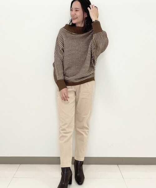 SHOO・LA・RUE（シューラルー）の「◆【S-3L】コーデュロイ イージーテーパードパンツ（その他パンツ・レディース・ベージュ/ライトグリーン/アイボリー/サンドベージュ・02/05/01/03/04）」の20枚目の写真