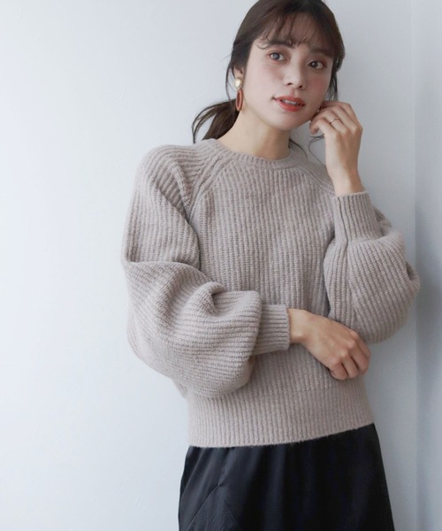 HER CLOSET（ハークローゼット）の「【shemoshelly】片畦ラグランスリーブニットプルオーバー（ニット/セーター・レディース・ブラック/ベージュ/ブルー/ライトグリーン/マスタード・M）」の3枚目の写真