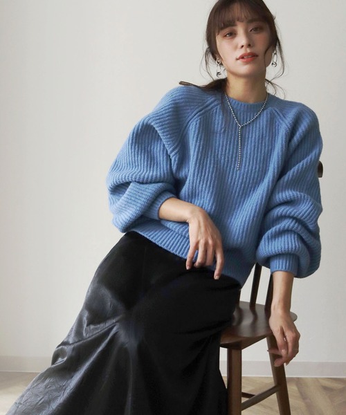 HER CLOSET（ハークローゼット）の「【shemoshelly】片畦ラグランスリーブニットプルオーバー（ニット/セーター・レディース・ブラック/ベージュ/ブルー/ライトグリーン/マスタード・M）」の4枚目の写真