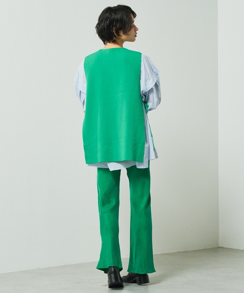 Lui's（ルイス）の「切替デザインダブルジャガードベスト（ベスト・レディース・グリーン/オフホワイト/ブラック・FREE）」の15枚目の写真