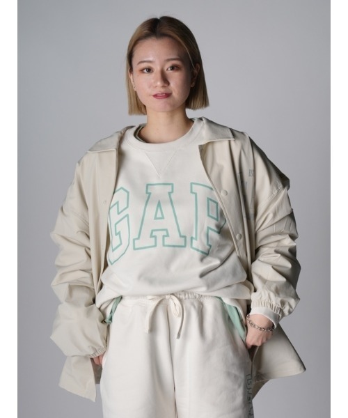 GAP(ギャップ)の「オーバーサイズ GAPロゴ クルーネック スウェット(スウェット・メンズ・パープル/オフホワイト・M/S/XS/L/XL/XXS)」の12枚目の写真