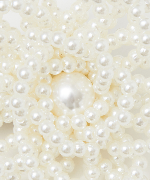 abahouse mavie（アバハウスマヴィ）の「パールコサージュ（ネックレス・レディース・オフホワイト・フリー）」の5枚目の写真