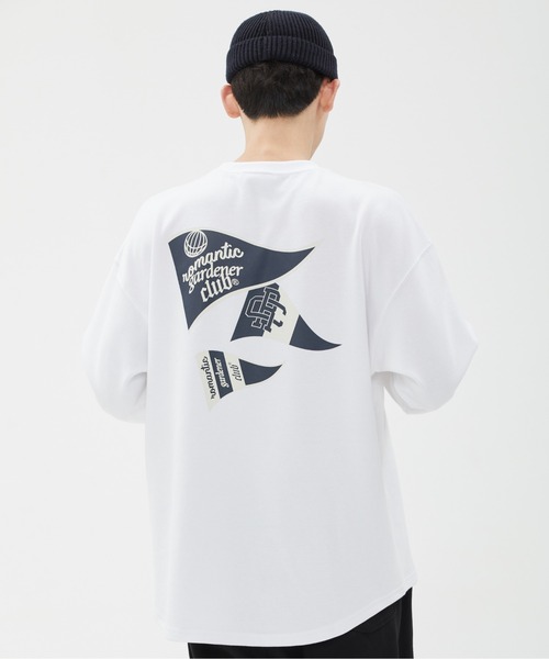 ROMANTIC CROWN(ロマンティッククラウン)の「【ROMANTIC CROWN】RC CLUB FLAG LONG SLEEVE / RC CLUB フラッグ グラフィック ロングスリーブ Tシャツ(Tシャツ/カットソー・メンズ・ブラック/ホワイト・MEDIUM/LARGE/SMALL/X-LARGE)」の6枚目の写真