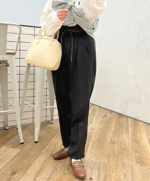 apres jour（アプレジュール）の「アソートMILKテーパードパンツ【ZOZOTOWN限定アイテム】（その他パンツ・レディース・その他/オレンジ系その他/ベージュ/ブルー系その他/アイボリー/ブラック/ブラック系その他/モカ/ピンク・MEDIUM/SMALL/X-LARGE）」の16枚目の写真