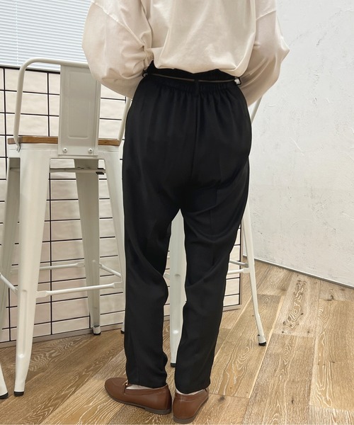 apres jour（アプレジュール）の「アソートMILKテーパードパンツ【ZOZOTOWN限定アイテム】（その他パンツ・レディース・その他/オレンジ系その他/ベージュ/ブルー系その他/アイボリー/ブラック/ブラック系その他/モカ/ピンク・MEDIUM/SMALL/X-LARGE）」の18枚目の写真