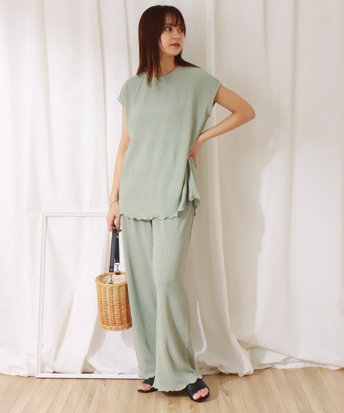 libelle more(リベル モア)の「楊柳プリーツスムース トップス+パンツセット(セットアップ・レディース・ブラック/ブラウン/ライトカーキ/グレイッシュベージュ・M/L)」の21枚目の写真