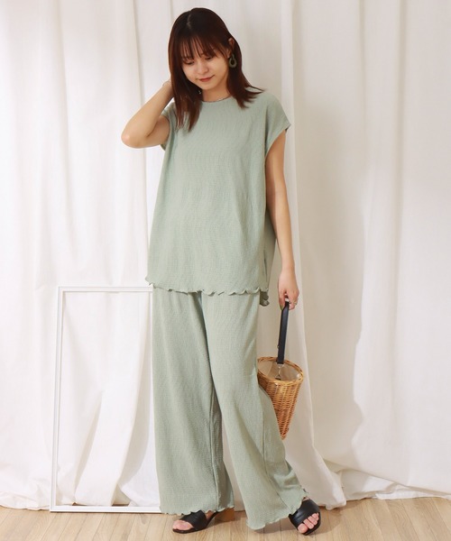 libelle more(リベル モア)の「楊柳プリーツスムース トップス+パンツセット(セットアップ・レディース・ブラック/ブラウン/ライトカーキ/グレイッシュベージュ・M/L)」の22枚目の写真