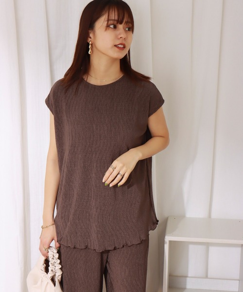 libelle more(リベル モア)の「楊柳プリーツスムース トップス+パンツセット(セットアップ・レディース・ブラック/ブラウン/ライトカーキ/グレイッシュベージュ・M/L)」の18枚目の写真