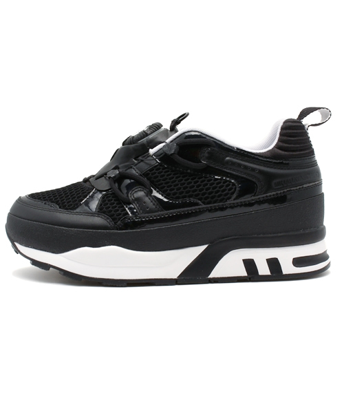 PUMA（プーマ）の「MY-87 (WOMEN)（スニーカー・レディース・ブラック/ホワイト・6/4/3/7/5）」の3枚目の写真