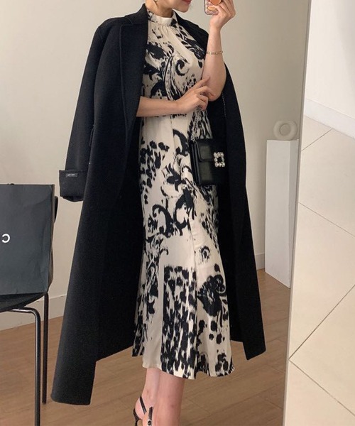 Leja（レジャ）の「【LEJA】2WAY総柄パフスリーブロングワンピース（ワンピース・レディース・ホワイト/グレー・FREE）」の12枚目の写真