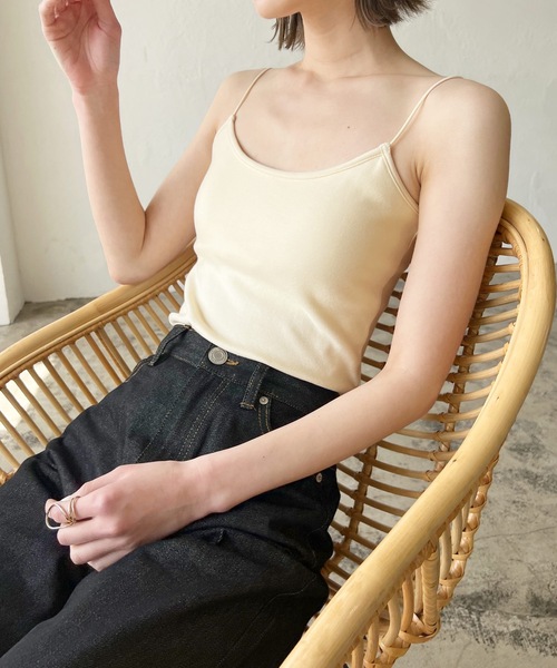 LIAN（リアン）の「バッククロスカップインキャミソール（キャミソール・レディース・オフホワイト/ブラック/ブラウン/グリーン・FREE）」の5枚目の写真