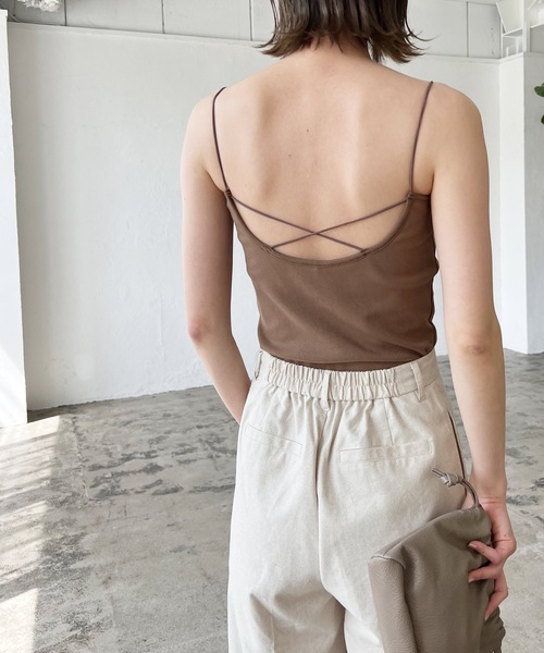 LIAN（リアン）の「バッククロスカップインキャミソール（キャミソール・レディース・オフホワイト/ブラック/ブラウン/グリーン・FREE）」の22枚目の写真