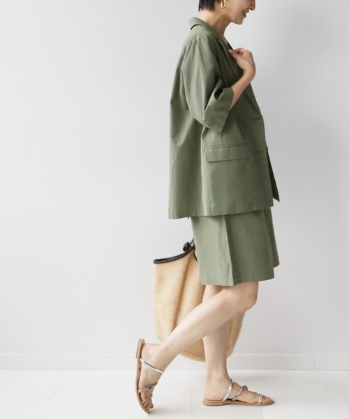 JOURNAL STANDARD relume（ジャーナルスタンダード　レリューム）の「フランダースリネン混ハーフスリーブジャケット（テーラードジャケット・レディース・カーキ/ブラック・FREE）」の14枚目の写真