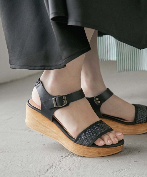 Fashion Letter(ファッションレター)の「日本製ゴムストラップデザインウェッジサンダル 痛くないサンダル(サンダル・レディース・ブラック/ホワイト/ベージュ/ライトグリーン・S/M/L/LL)」の14枚目の写真