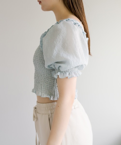 OLIVE des OLIVE（オリーブデオリーブ）の「バックリボンシャーリングブラウス（シャツ/ブラウス・レディース・ブラック/オフホワイト/ブルー・FREE）」の15枚目の写真