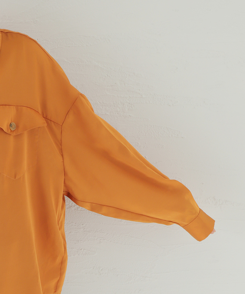 Oriens JOURNAL STANDARD（オリエンス ジャーナルスタンダード）の「GHOSPELL Sigma Flip Shirt（シャツ/ブラウス・レディース・オレンジ・SMALL）」の6枚目の写真