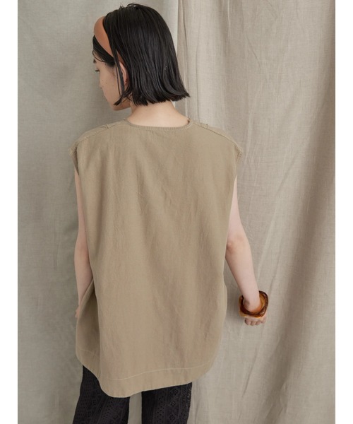 AMERICAN HOLIC（アメリカンホリック）の「リネンブレンドVネックコクーンベスト（ベスト・レディース・ベージュ/キャメル・FREE）」の14枚目の写真