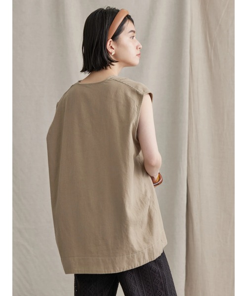 AMERICAN HOLIC（アメリカンホリック）の「リネンブレンドVネックコクーンベスト（ベスト・レディース・ベージュ/キャメル・FREE）」の3枚目の写真