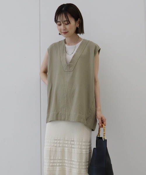 AMERICAN HOLIC（アメリカンホリック）の「リネンブレンドVネックコクーンベスト（ベスト・レディース・ベージュ/キャメル・FREE）」の17枚目の写真
