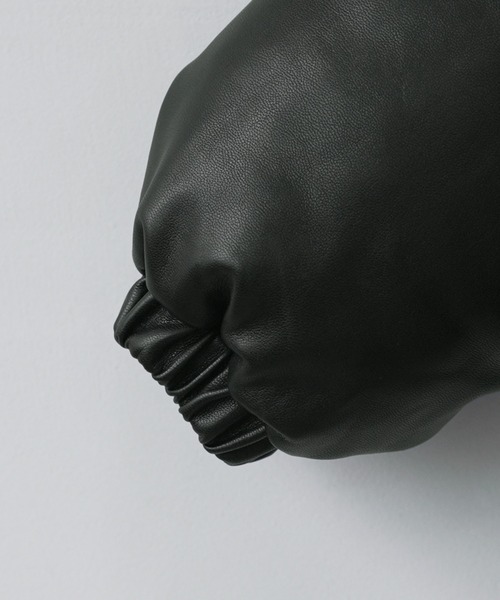 c.u.l（シーユーエル）の「オーバーサイズ ハイネック ボリューム