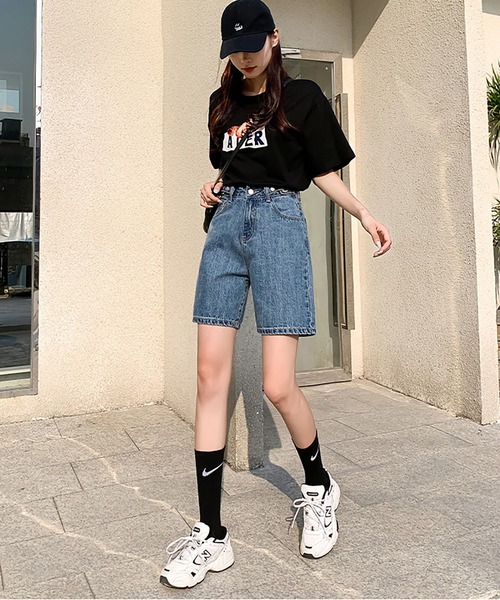 LOPASS(ロパス)の「デニムパンツ(デニムパンツ・レディース・ライトブルー/ブルー・S/M)」の4枚目の写真