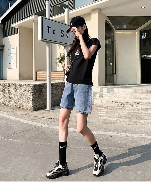 LOPASS(ロパス)の「デニムパンツ(デニムパンツ・レディース・ライトブルー/ブルー・S/M)」の11枚目の写真
