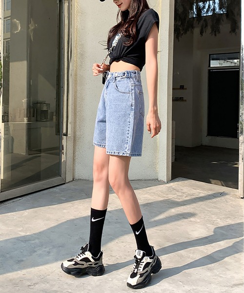 LOPASS(ロパス)の「デニムパンツ(デニムパンツ・レディース・ライトブルー/ブルー・S/M)」の10枚目の写真