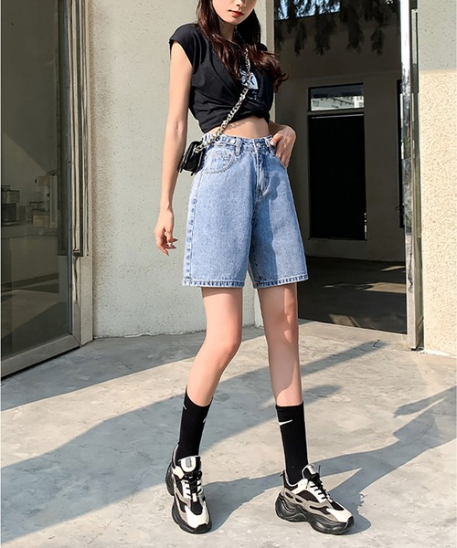 LOPASS(ロパス)の「デニムパンツ(デニムパンツ・レディース・ライトブルー/ブルー・S/M)」の8枚目の写真