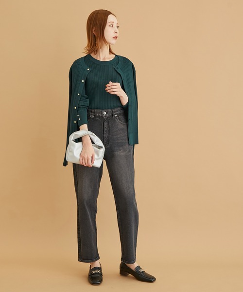 ROPE' PICNIC(ロペピクニック)の「ミニケーブルニット金釦カーディガン(カーディガン/ボレロ・レディース・ブラック/ベージュ系その他/ダークグリーン/マスタード・38)」の22枚目の写真