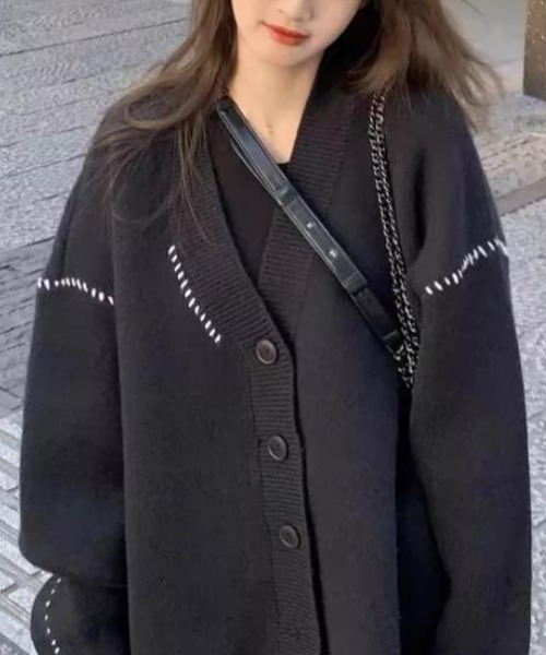 CLEA（クレア）の「リンキングオーバーサイズカーディガン（カーディガン/ボレロ・レディース・ブラック/ホワイト・FREE）」の7枚目の写真