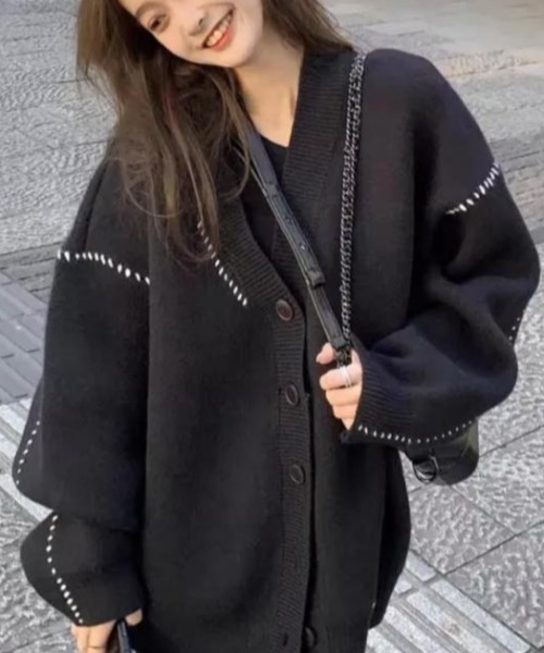 CLEA（クレア）の「リンキングオーバーサイズカーディガン（カーディガン/ボレロ・レディース・ブラック/ホワイト・FREE）」の6枚目の写真