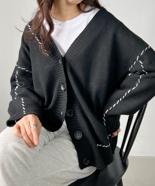 CLEA（クレア）の「リンキングオーバーサイズカーディガン（カーディガン/ボレロ・レディース・ブラック/ホワイト・FREE）」の19枚目の写真