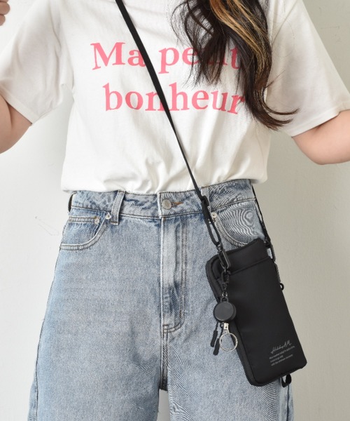 Holiday A.M.(ホリデーエーエム)の「スマホポーチ / ショルダーバッグ(ショルダーバッグ・レディース・カーキ/ブラック/グレイッシュベージュ/ブルーグリーン/グレー/ゴールド系その他/ネイビー/イエロー系・FREE)」の9枚目の写真