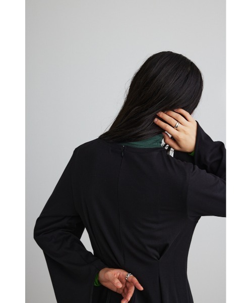 STYLEMIXER（スタイルミキサー）の「フレアスリーブカットワンピース（ワンピース・レディース・ブラック/グリーン/ライトブラウン・SMALL/MEDIUM）」の17枚目の写真