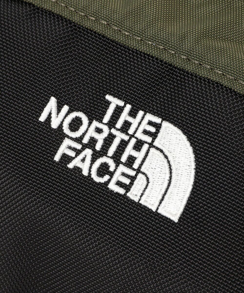 THE NORTH FACE（ザノースフェイス）の「THE NORTH FACE / グラニュール（トートバッグ・メンズ・ブラック/オリーブ・ONE SIZE）」の10枚目の写真