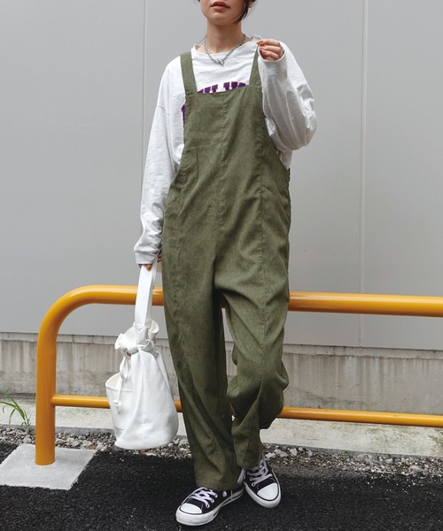 CORNERS(コーナーズ)の「コーディロイオールインワン(サロペット/オーバーオール・レディース・ブラック/カーキ/ベージュ系その他・M)」の5枚目の写真