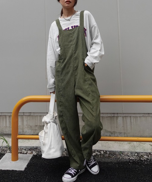 CORNERS(コーナーズ)の「コーディロイオールインワン(サロペット/オーバーオール・レディース・ブラック/カーキ/ベージュ系その他・M)」の6枚目の写真