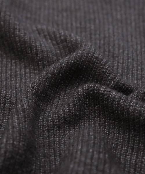 reca(レカ)の「深Vネックニットトップス(ニット/セーター・レディース・ブラック/ブルーグレー/オートミール/ダークベージュ/チャコールグレー・FREE)」の22枚目の写真