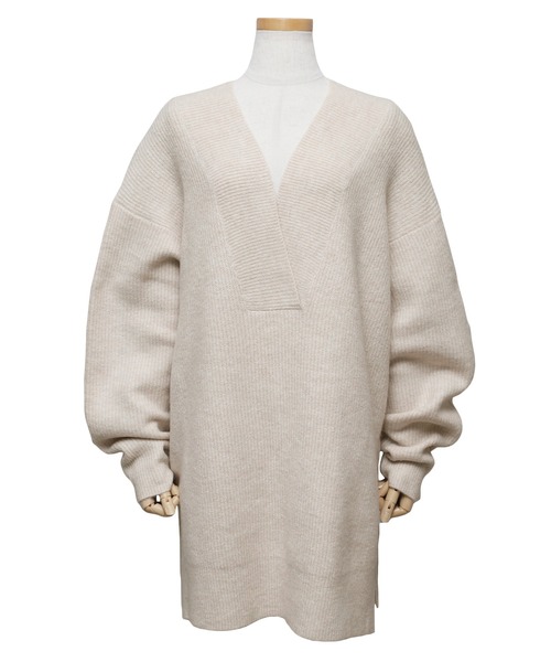 reca(レカ)の「深Vネックニットトップス(ニット/セーター・レディース・ブラック/ブルーグレー/オートミール/ダークベージュ/チャコールグレー・FREE)」の6枚目の写真