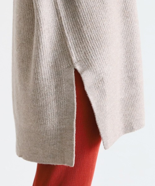 reca(レカ)の「深Vネックニットトップス(ニット/セーター・レディース・ブラック/ブルーグレー/オートミール/ダークベージュ/チャコールグレー・FREE)」の12枚目の写真