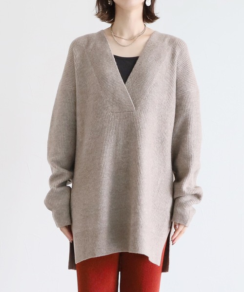 reca(レカ)の「深Vネックニットトップス(ニット/セーター・レディース・ブラック/ブルーグレー/オートミール/ダークベージュ/チャコールグレー・FREE)」の7枚目の写真