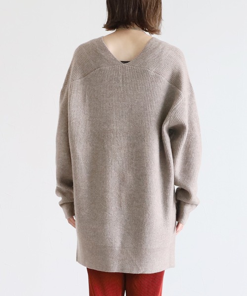 reca(レカ)の「深Vネックニットトップス(ニット/セーター・レディース・ブラック/ブルーグレー/オートミール/ダークベージュ/チャコールグレー・FREE)」の18枚目の写真